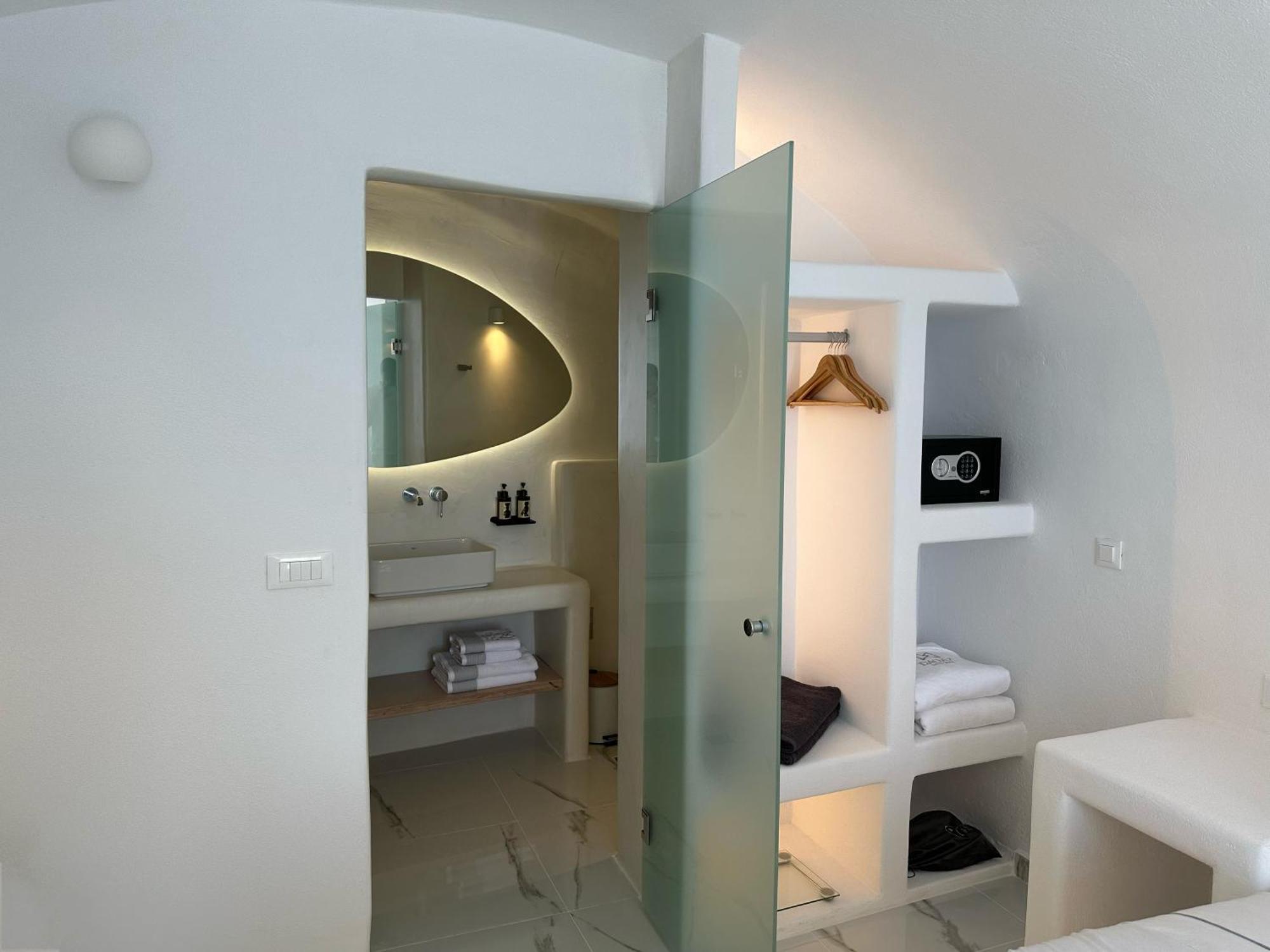 Dagaz Suites Фіра Екстер'єр фото
